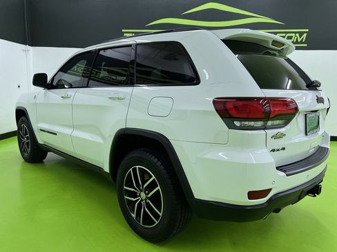 Used 2018 Jeep Grand Cherokee Trailhawk w/ Trailhawk Luxury Group AWD/4WD image 7