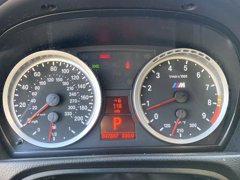 Used 2011 BMW M3 Convertible image 10