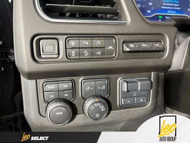 Used 2024 Chevrolet Tahoe High Country w/ Advanced Technology Package AWD/4WD image 23