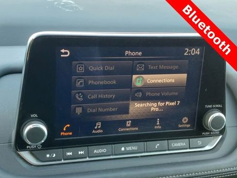 Used 2024 Nissan Rogue SV image 18