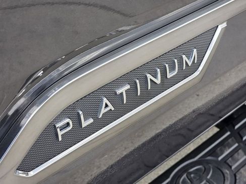 Used 2025 Toyota Tundra Platinum AWD/4WD image 8