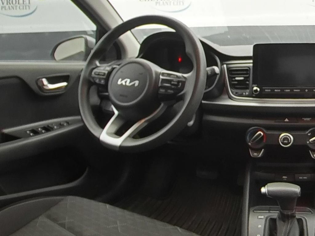 Used 2022 Kia Rio S FWD image 16