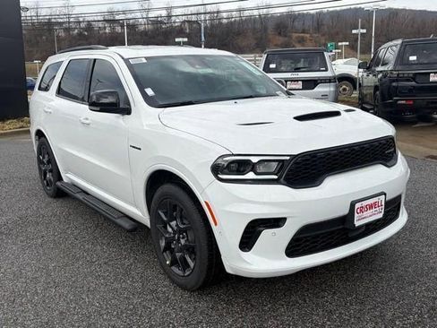 New 2026 Dodge Durango GT image 2