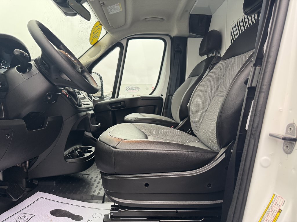 Used 2023 RAM ProMaster 2500 FWD image 17
