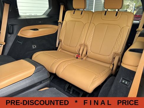 Used 2023 Jeep Grand Cherokee L Summit w/ Advanced Protech Group IV AWD/4WD image 42
