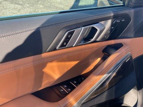 Certified 2023 BMW X6 xDrive40i w/ Climate Comfort Package image 11