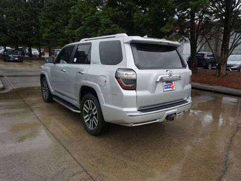 Used 2016 Toyota 4Runner Limited AWD/4WD image 19
