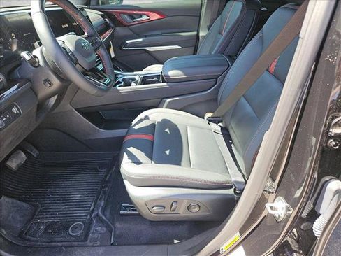New 2026 Chevrolet Traverse RS w/ LPO, Floor Liner Package FWD image 12