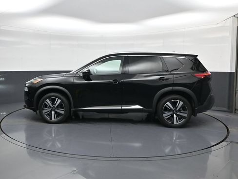 Certified 2023 Nissan Rogue SL w/ SL Premium Package AWD/4WD image 5