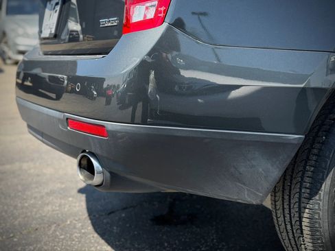 Used 2015 Cadillac SRX Luxury w/ Driver Awareness Package FWD image 36