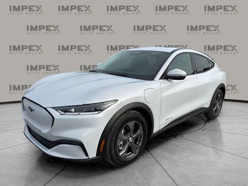 Used 2022 Ford Mustang Mach-E Select image 1