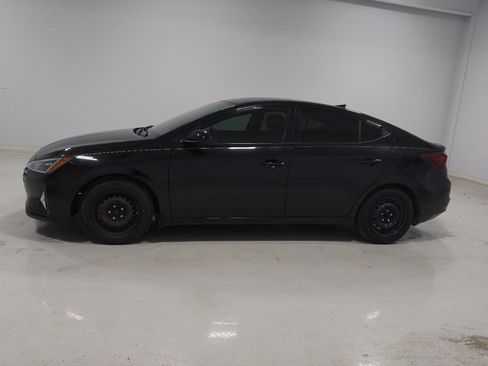 Used 2020 Hyundai Elantra SEL FWD image 2