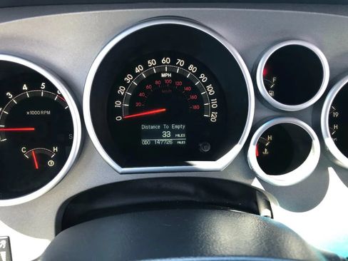 Used 2013 Toyota Tundra Platinum AWD/4WD image 28