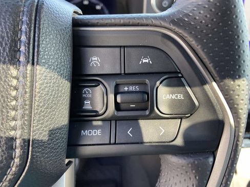 Used 2026 Toyota 4Runner Limited AWD/4WD image 33