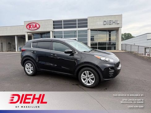 Used 2017 Kia Sportage LX AWD/4WD image 1