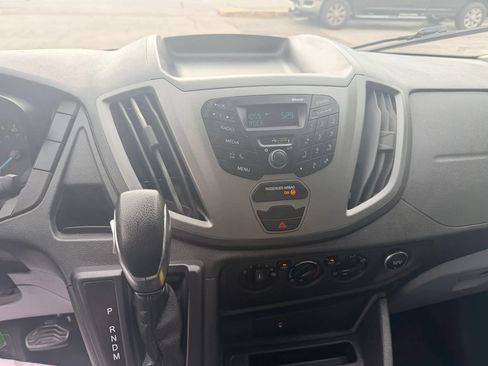 Used 2018 Ford Transit 150 130 Low Roof RWD image 10