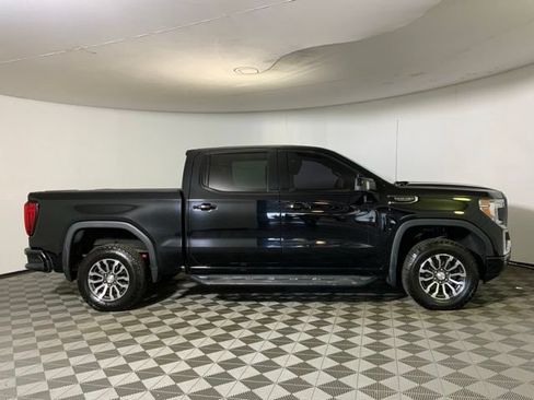 Used 2019 GMC Sierra 1500 AT4 w/ AT4 Premium Package AWD/4WD image 4