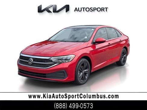 Used 2022 Volkswagen Jetta SE w/ Panoramic Sunroof Package FWD image 1
