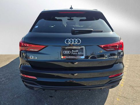 Used 2024 Audi Q3 2.0T Premium w/ Convenience Package image 4
