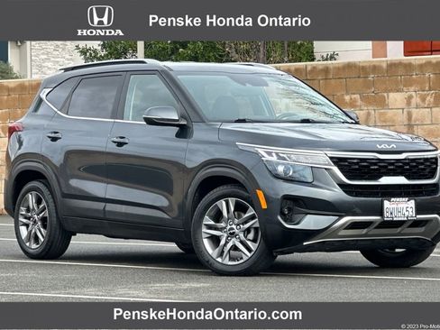 Used 2022 Kia Seltos S image 1