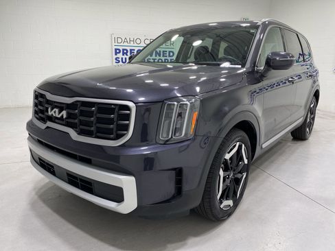 Used 2025 Kia Telluride S AWD/4WD image 4