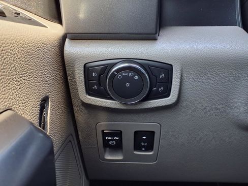 Used 2020 Ford F150 XLT w/ Equipment Group 301A Mid RWD image 26