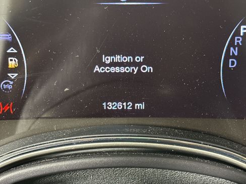 Used 2017 Jeep Grand Cherokee Limited w/ Luxury Group II AWD/4WD image 23