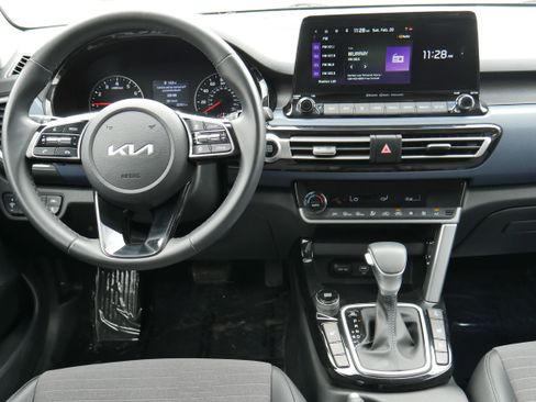 Certified 2023 Kia Seltos Nightfall Edition image 15