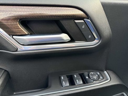 Certified 2023 Chevrolet Silverado 1500 LT AWD/4WD image 15