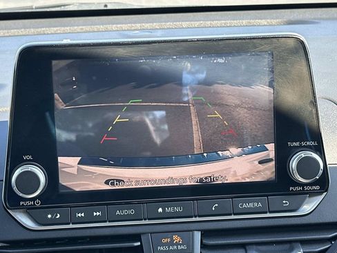 Used 2021 Nissan Altima 2.5 SR FWD image 31