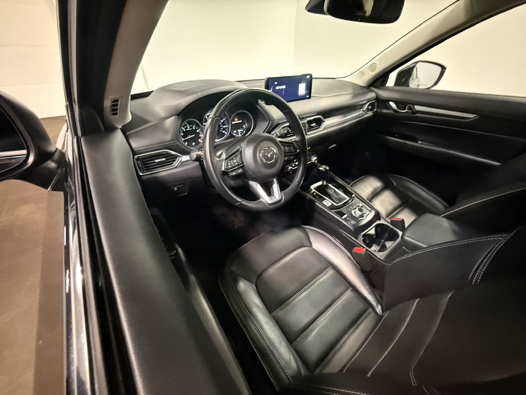 Used 2025 MAZDA CX-5 AWD 2.5 S w/ Preferred Package image 2