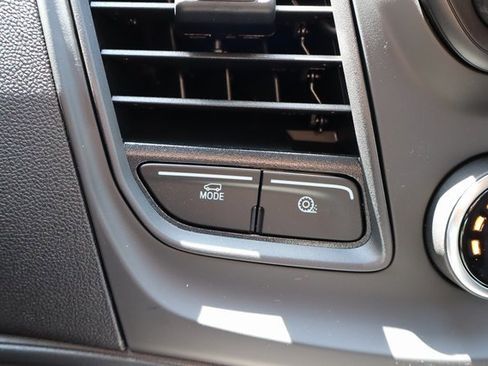 New 2025 Ford Transit 150 Low Roof image 30