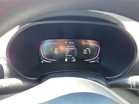 Used 2023 Kia Soul LX w/ LX Technology Package FWD image 15