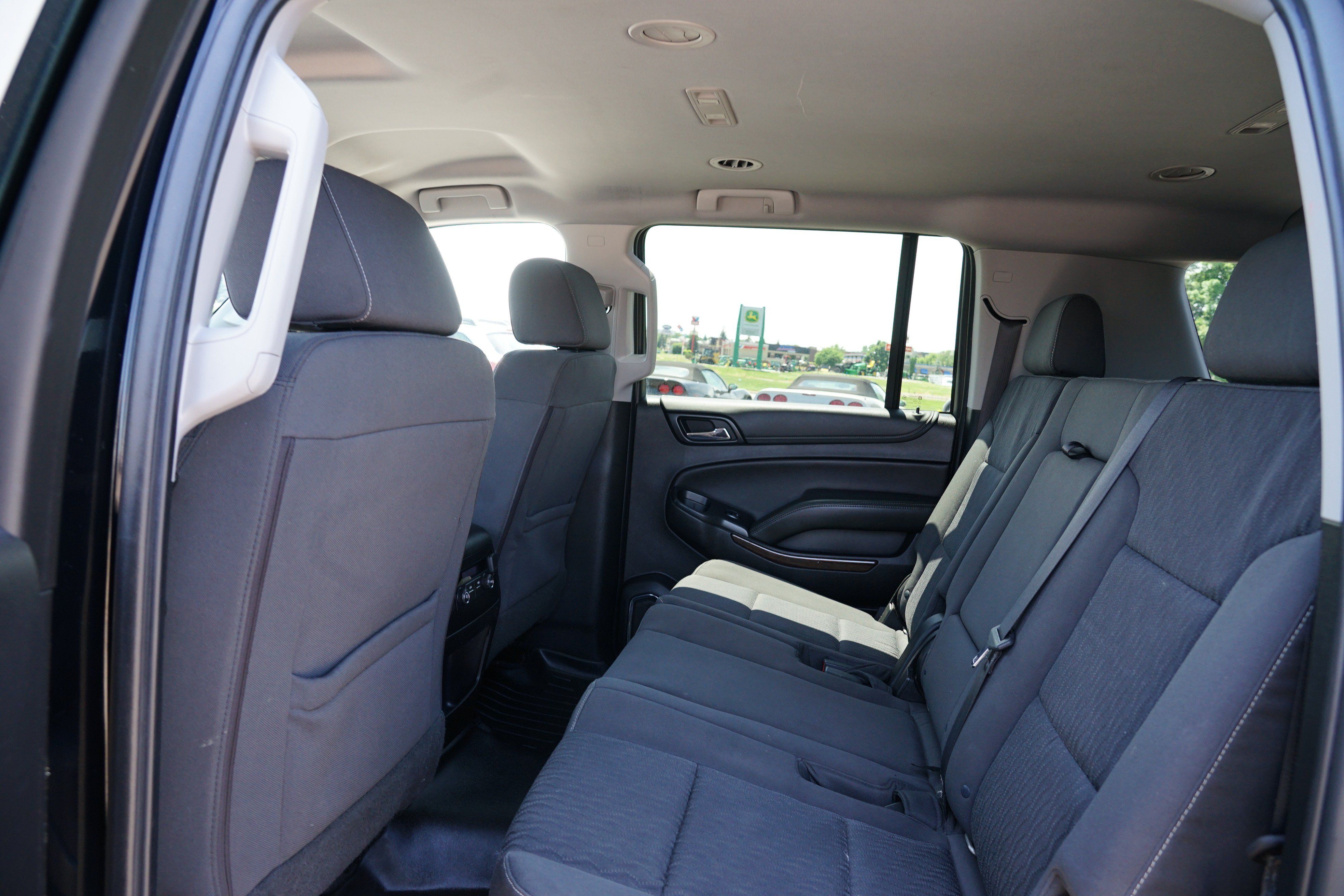 Used 2019 GMC Yukon XL SLE w/ SLE Value Package AWD/4WD image 21