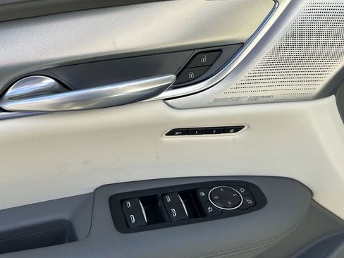 New 2026 Cadillac XT5 Premium Luxury image 18