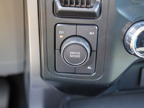 Used 2025 Ford F150 XLT w/ Equipment Group 301A Standard image 25