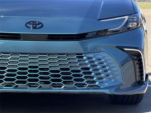 Used 2026 Toyota Camry XSE image 9