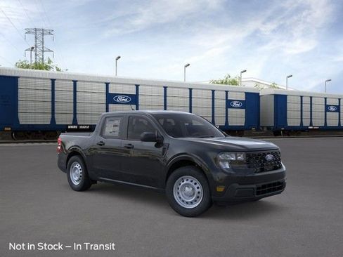New 2026 Ford Maverick XL w/ Equipment Group 101A AWD/4WD image 7
