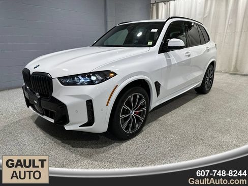 Used 2026 BMW X5 xDrive40i w/ M Sport Package AWD/4WD image 4