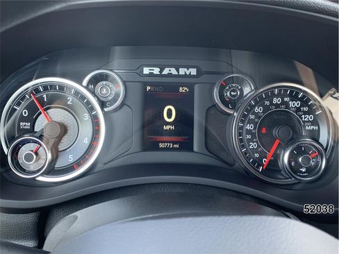 Used 2024 RAM 5500 Tradesman w/ Chrome Appearance Group AWD/4WD image 27