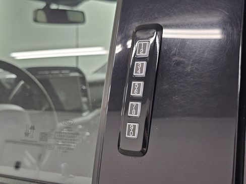 Used 2024 Ford F150 XLT AWD/4WD image 28
