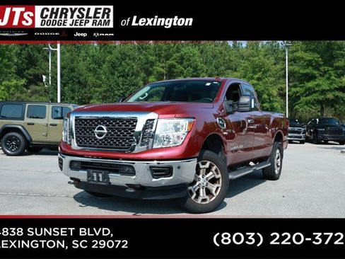 Used 2018 Nissan Titan SV w/ SV Convenience Package AWD/4WD image 1