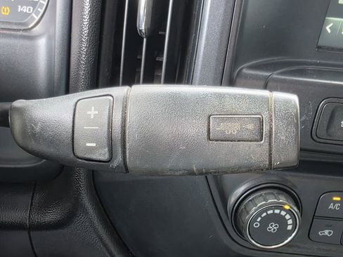 Used 2018 Chevrolet Silverado 1500 W/T w/ Trailering Package image 15