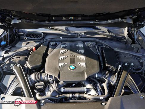 Used 2023 BMW 760i xDrive AWD/4WD image 14