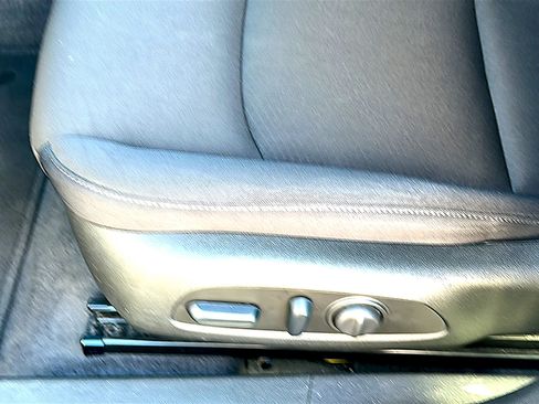 Used 2024 Chevrolet Malibu LT image 15