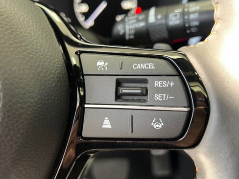 Used 2024 Honda CR-V Sport Touring image 27