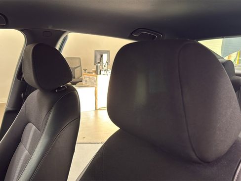 Used 2022 Honda Civic Sport image 13