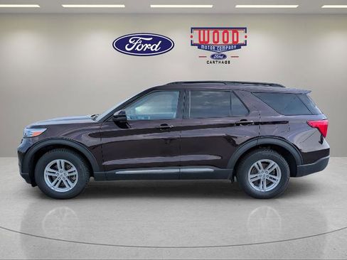 Used 2023 Ford Explorer XLT w/ Equipment Group 202A AWD/4WD image 6