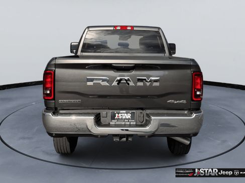 Used 2026 RAM 2500 Big Horn AWD/4WD image 6
