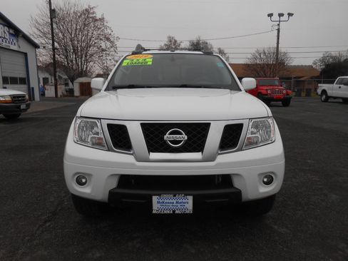 Used 2019 Nissan Frontier PRO-4X w/ Pro-4x Luxury Package image 4